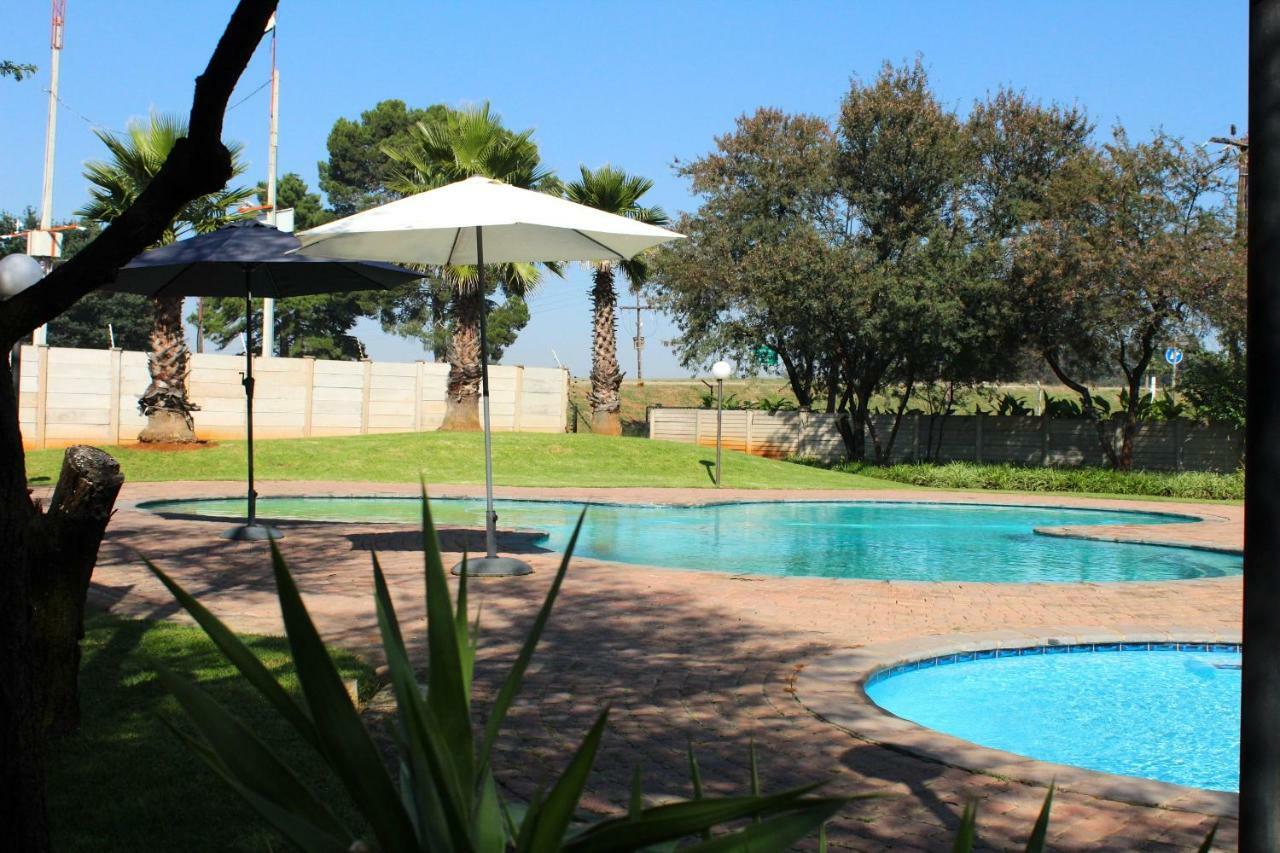 Be My Guest Hotel Conference Sasolburg Екстериор снимка